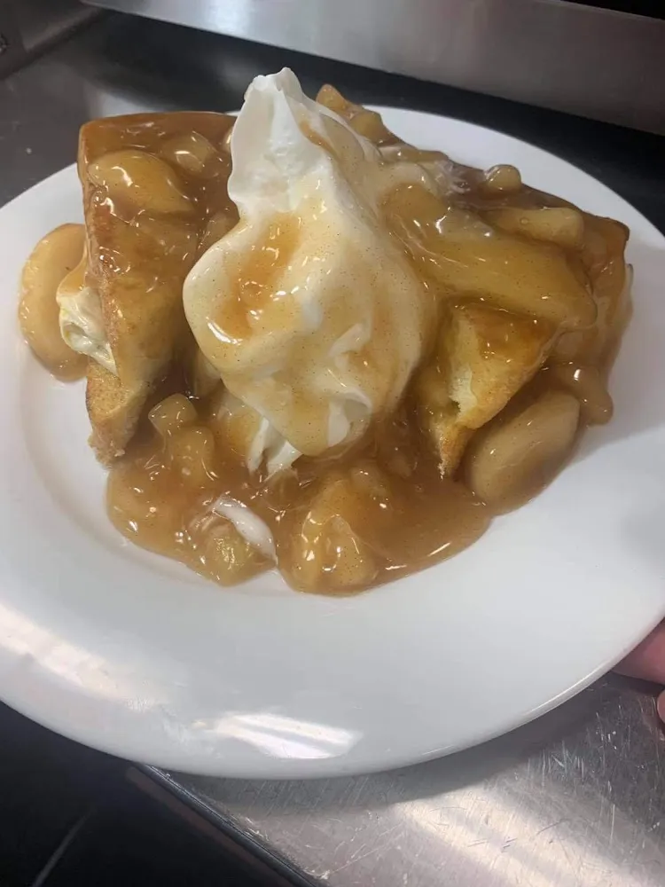 Apple Cinnamon Stuffed French Toast